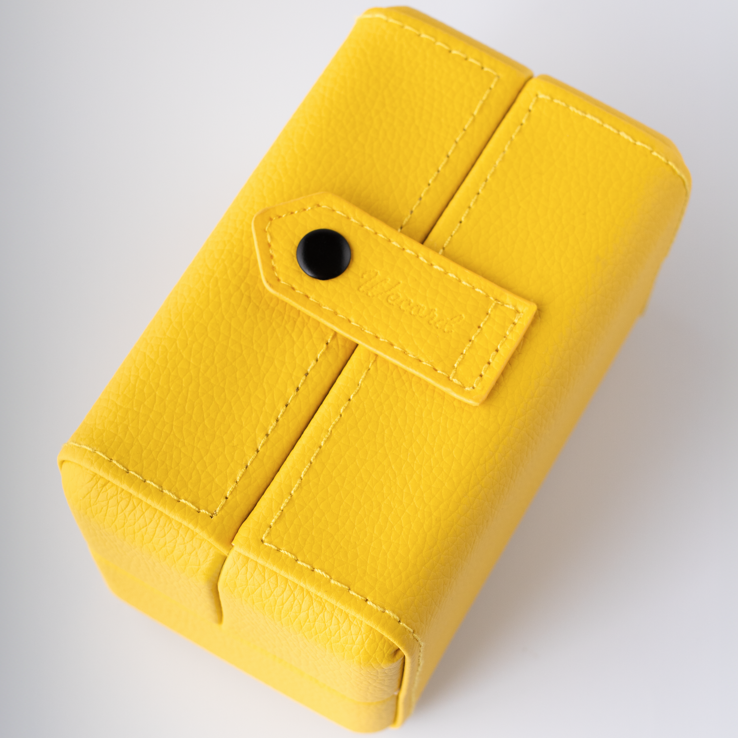 ساعة "دوك" - المقاس الصغير مع دايمند