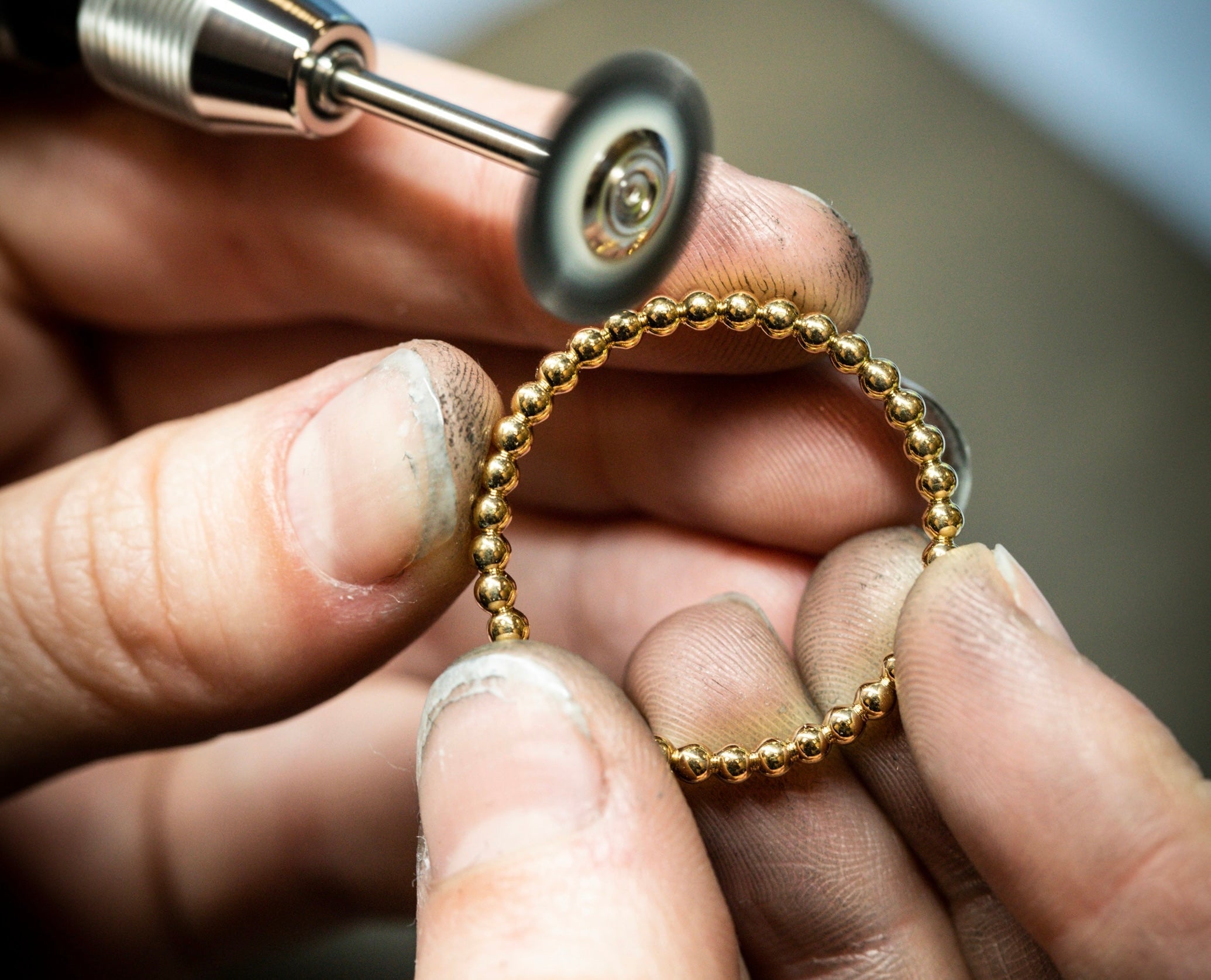 The Art of Craftsmanship Behind Elegant Jewelry Collections