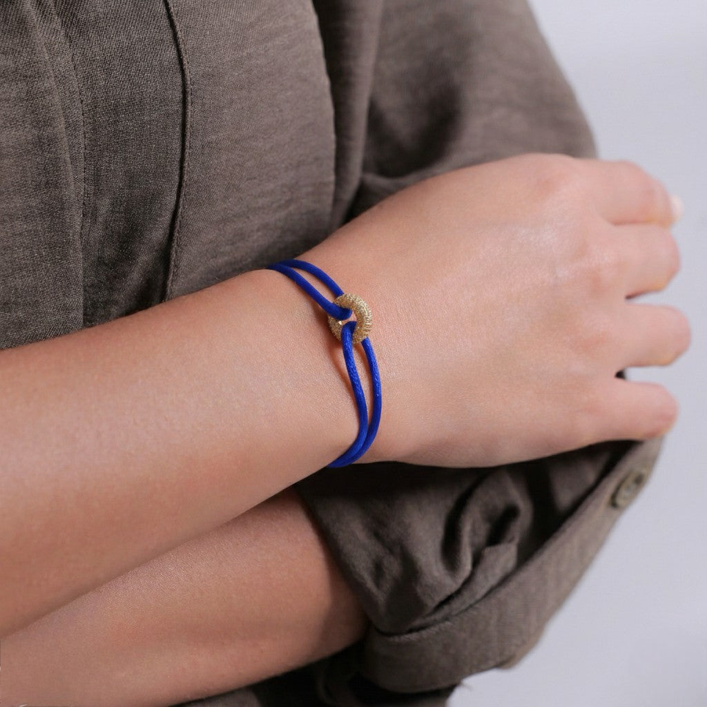 #Color_Electric Blue