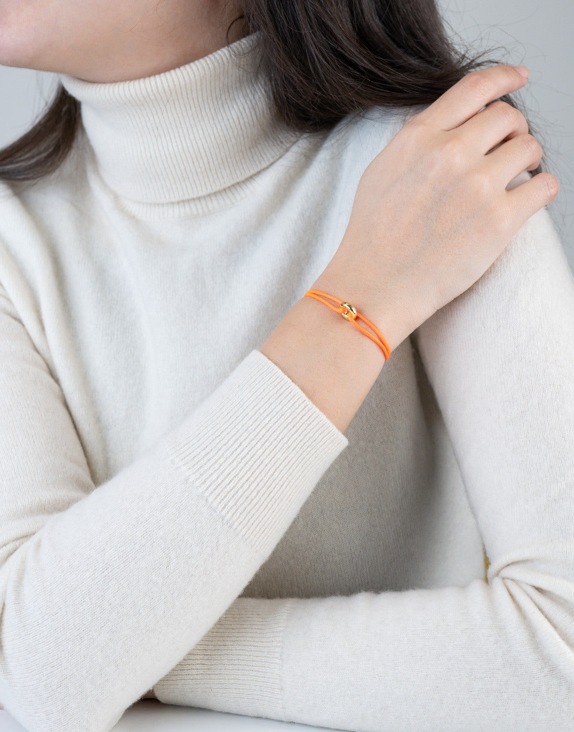 #Color_Neon Orange